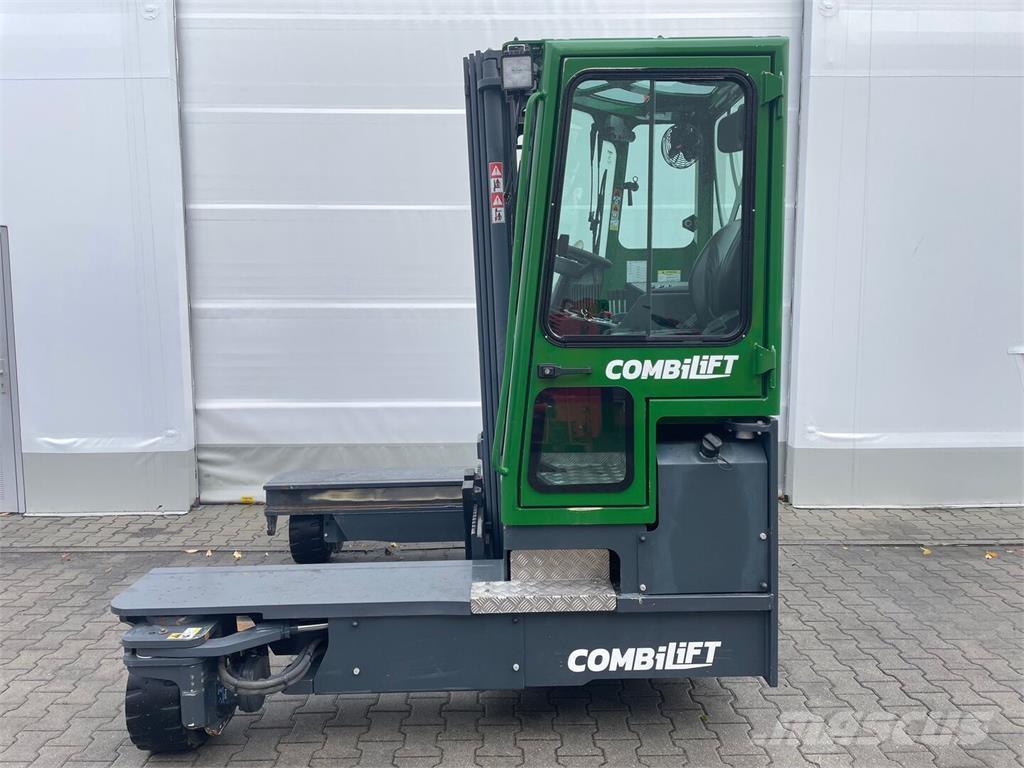 Combilift C4000 Боковые погрузчики