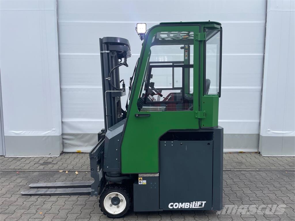 Combilift CBE 2500 Боковые погрузчики