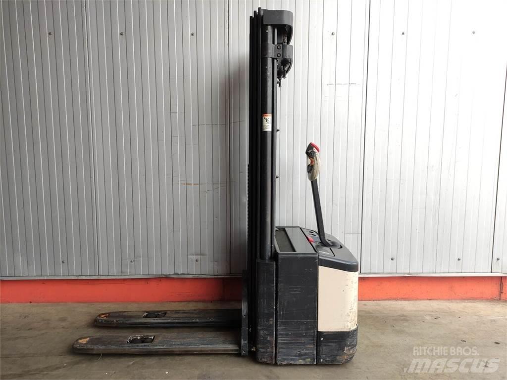 Crown WE2300-1.6-TT Ручные штабелёры с электроподъёмом