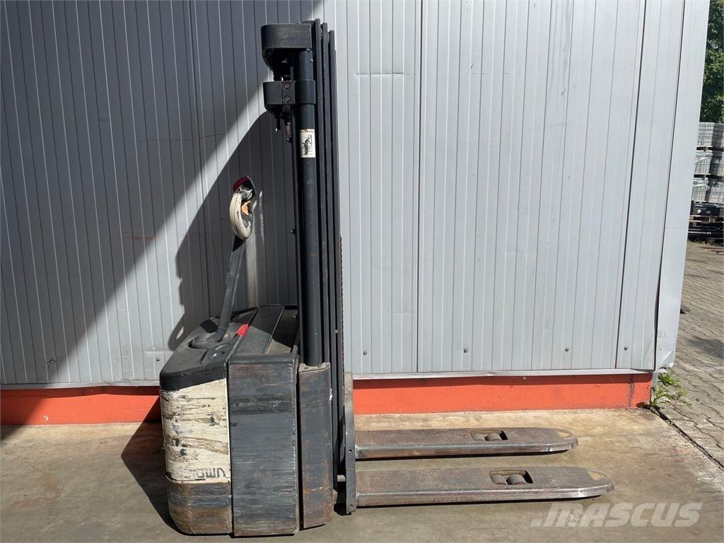 Crown WE2300 1.6 TT Ручные штабелёры с электроподъёмом