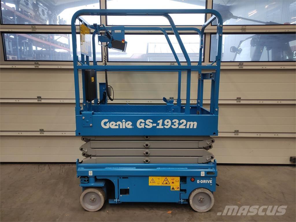 Genie GS1932m Ножничные подъемники