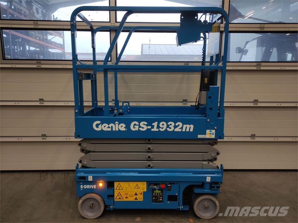 Genie GS1932m Ножничные подъемники