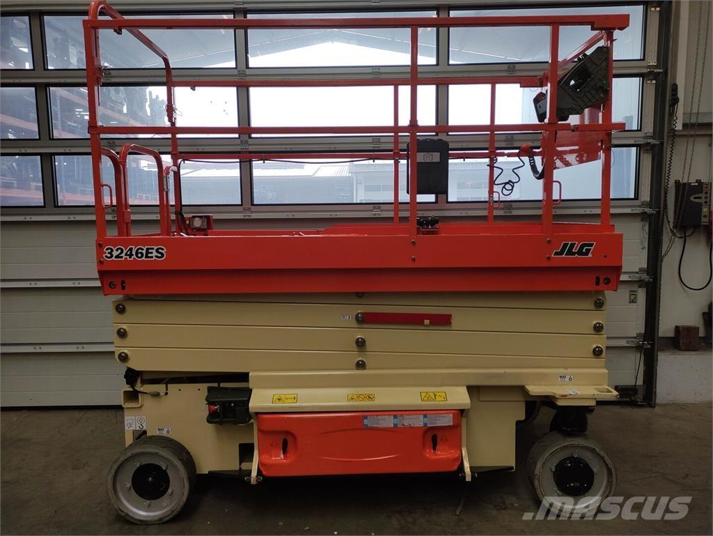 JLG 3246ES Ножничные подъемники