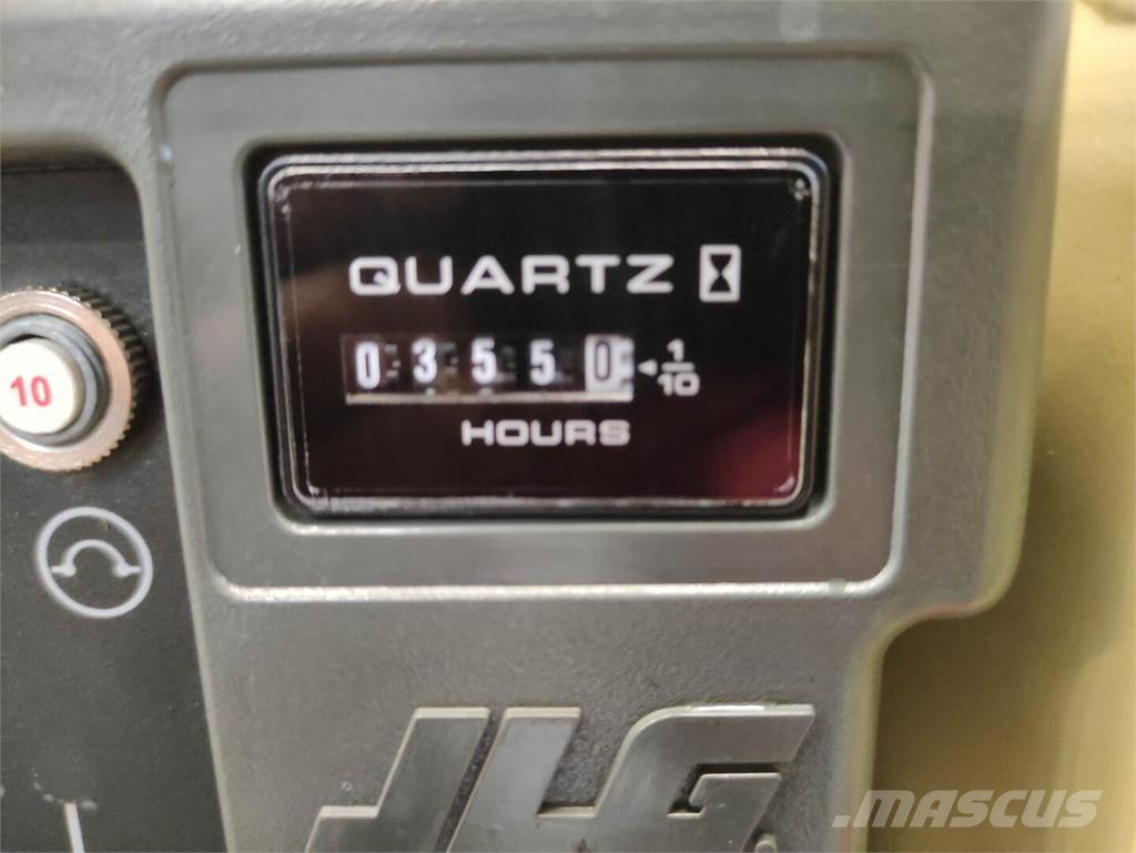 JLG 3246ES Ножничные подъемники