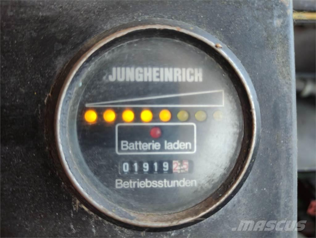 Jungheinrich EJC A 12.5 Ручные штабелёры с электроподъёмом