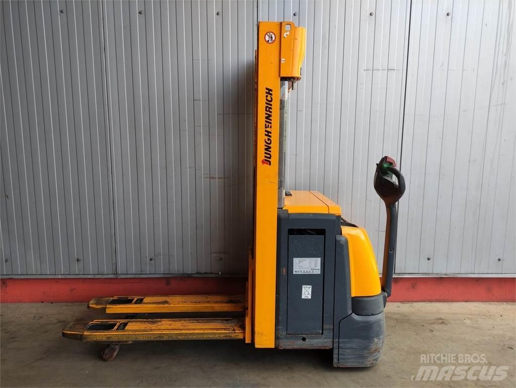 Jungheinrich EJC216Z Ручные штабелёры с электроподъёмом
