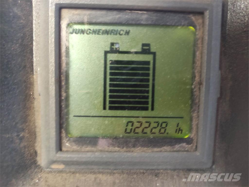 Jungheinrich ELE16G Ручные электрические тележки