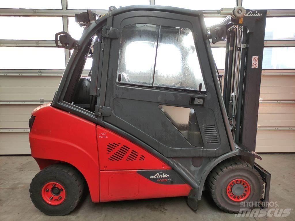Linde H25T-02-392 EVO Газовые погрузчики