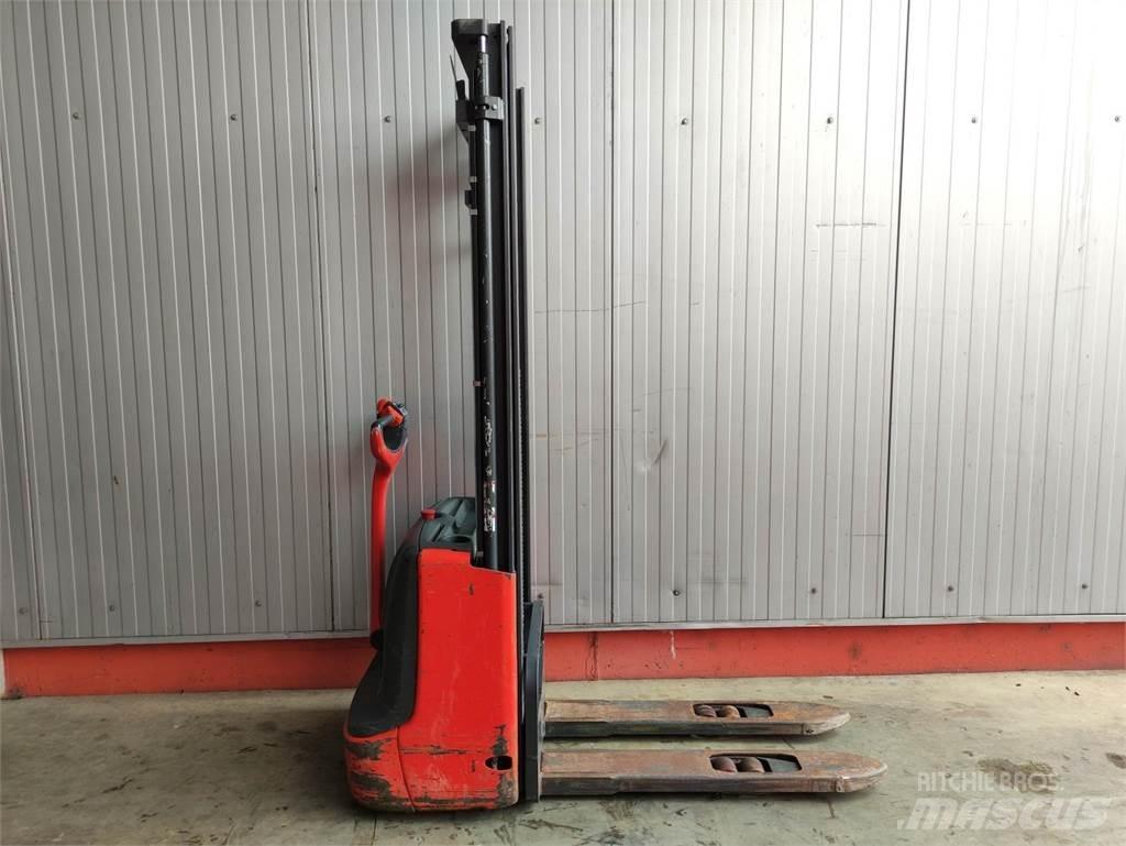 Linde L12 Ручные штабелёры с электроподъёмом