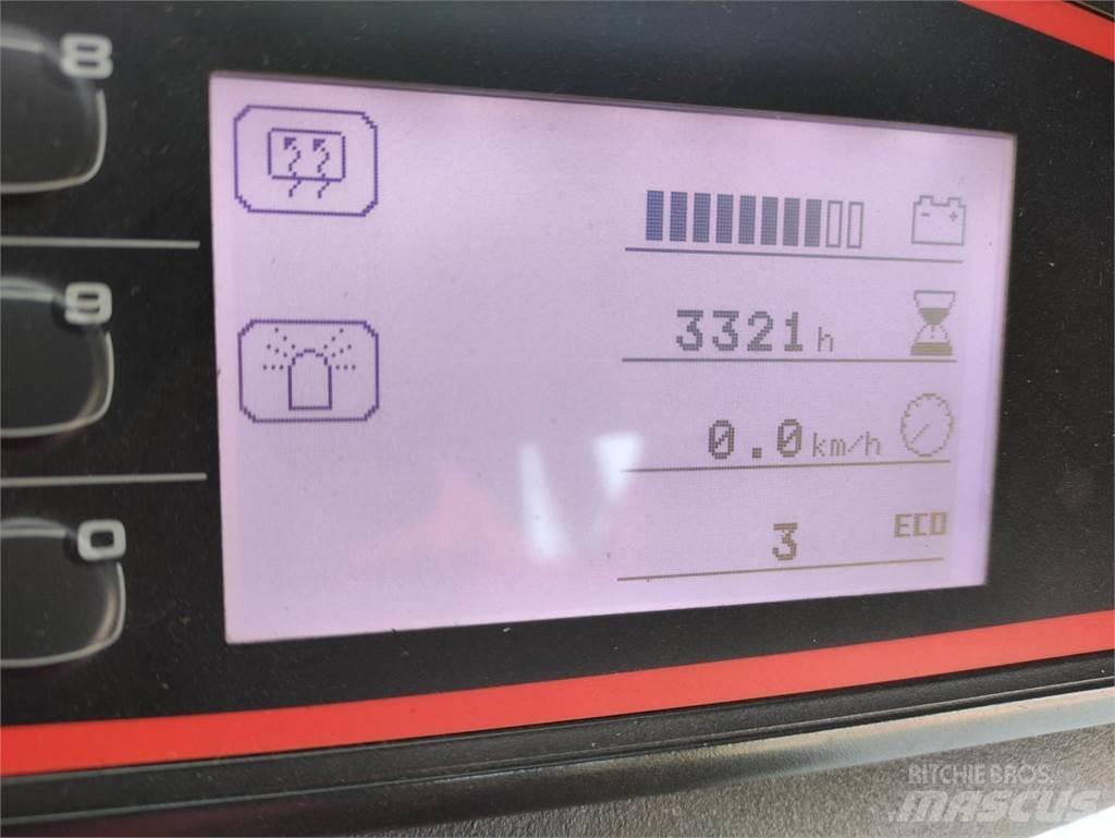 Linde P80 Складские электротягачи