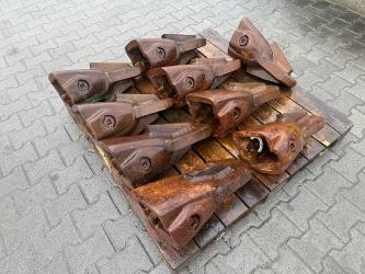 Volvo pc 700 komplet 9 szt