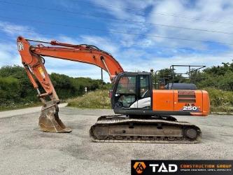 Hitachi Zaxis 250LC-6